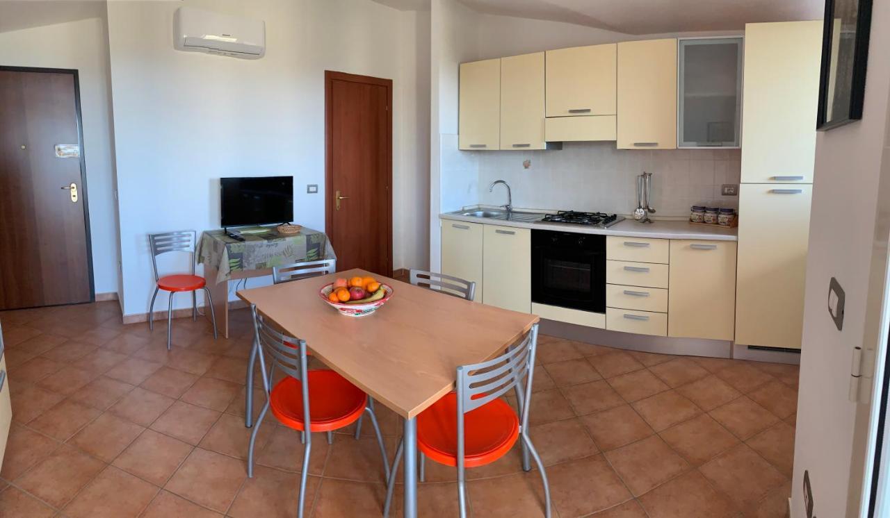 Delfino Apartment Cala Gonone Bagian luar foto