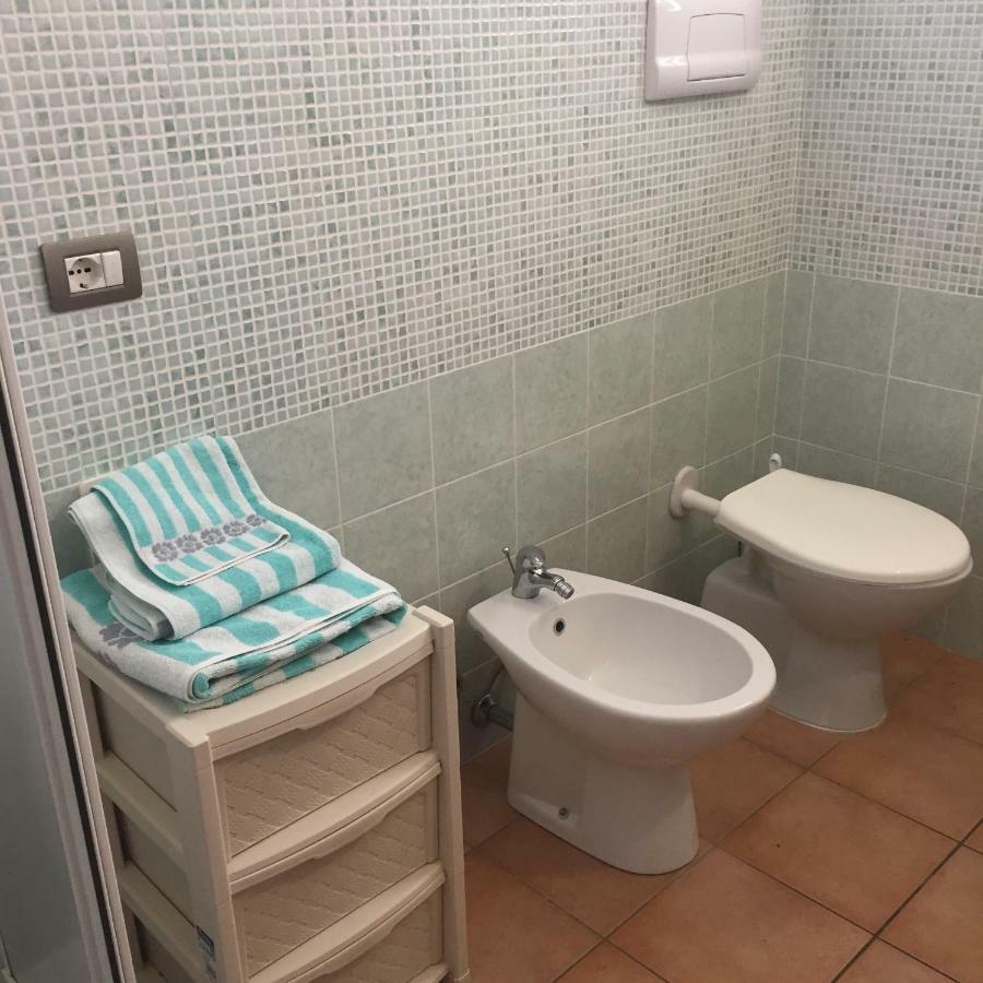 Delfino Apartment Cala Gonone Bagian luar foto